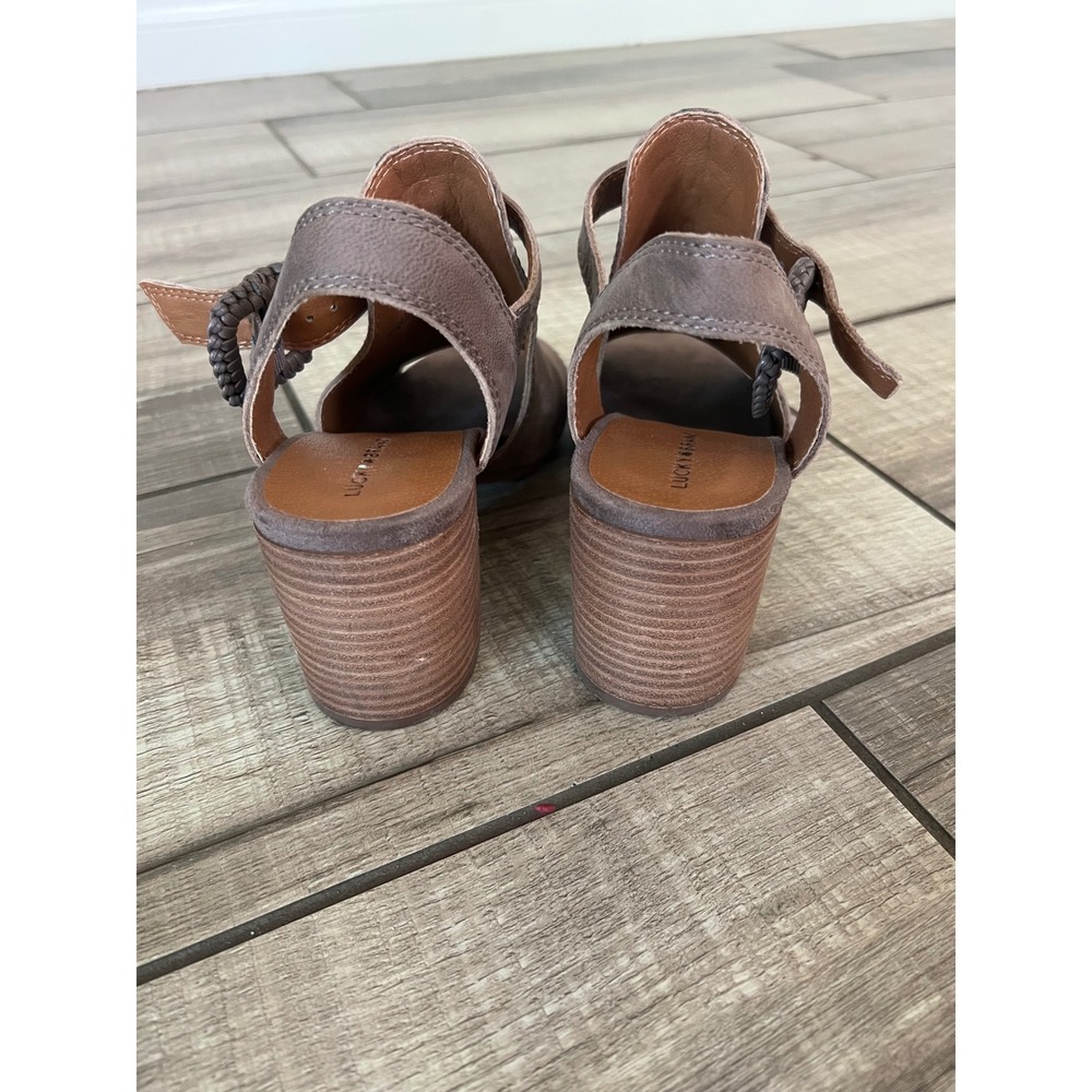 Lucky Brand Juliane Peep Toe Sandal Slingback Wooden Block Heel 7.5 - Picture 2 of 5